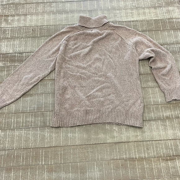 Karen Scott Women’s Sweater - Picture 2 of 3